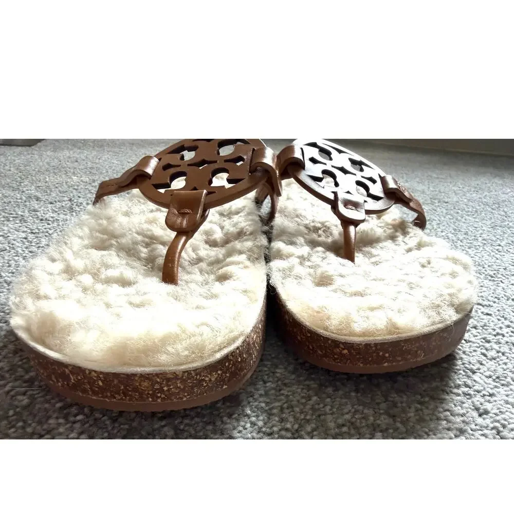 Tory Burch Miller Cloud Sandal Shearling Thong Caramel Logo Slip On Womens 10.5